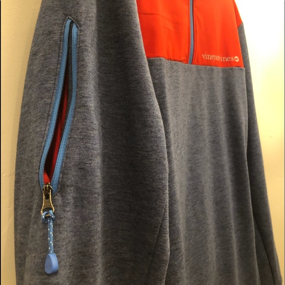 New Vineyard Vines Performance 1/2-Zip L - Picture 3 of 4
